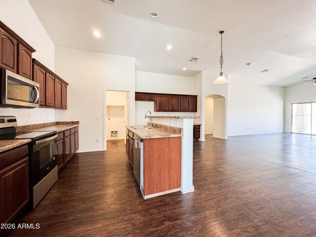 36456 W BILBAO Street, Maricopa, AZ 85138 — photo 3