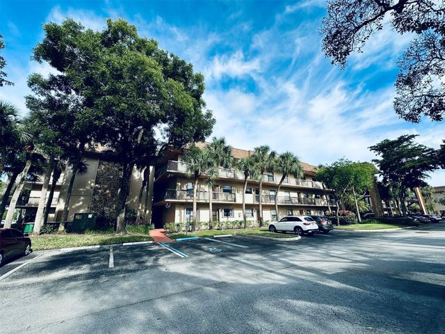 6090 N Sabal Palm Boulevard 110, Tamarac, FL 33319