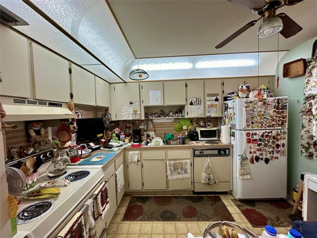 6090 N Sabal Palm Boulevard 110, Tamarac, FL 33319