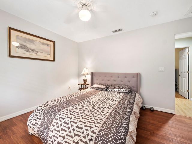 109 SHORE ROAD, Nokomis, FL 34275