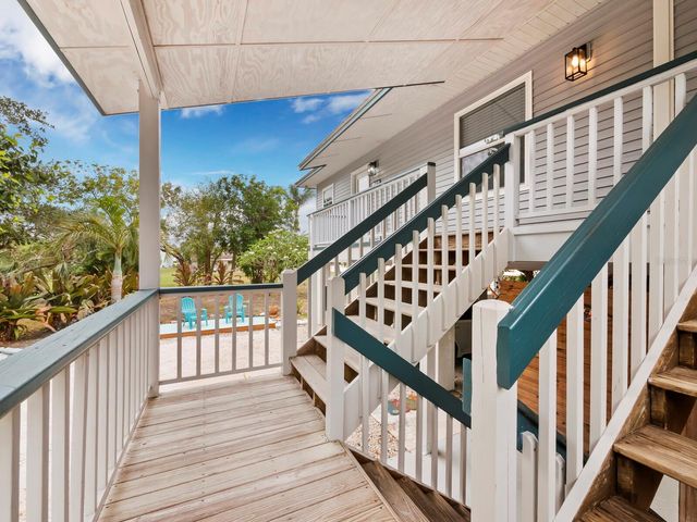 109 SHORE ROAD, Nokomis, FL 34275