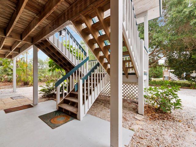 109 SHORE ROAD, Nokomis, FL 34275