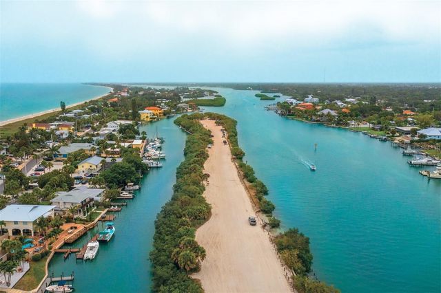 109 SHORE ROAD, Nokomis, FL 34275