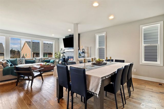 15259 127th Place NE, Woodinville, WA 98072