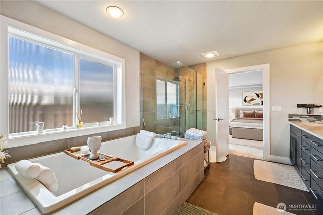 15259 127th Place NE, Woodinville, WA 98072