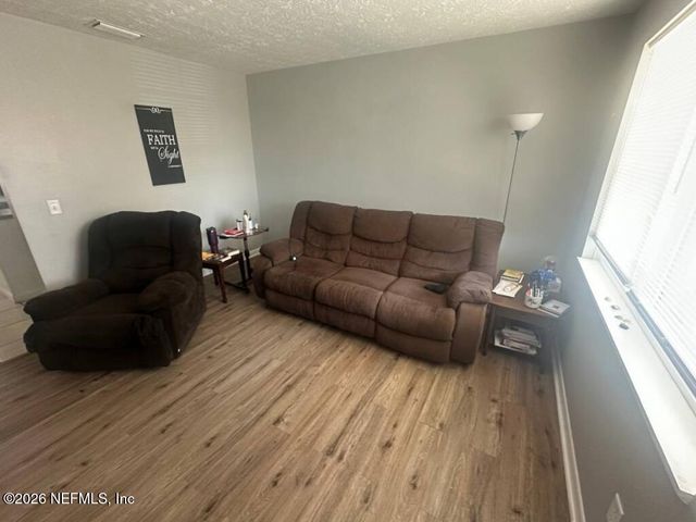 906 JACQUELINE Circle, Macclenny, FL 32063