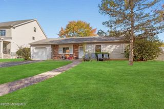 915 Morris Avenue, Lakewood, NJ 08701