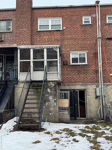 3662 Bronxwood Avenue, Bronx, NY 10469