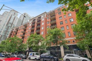 33 W HURON Street 606, Chicago, IL 60654