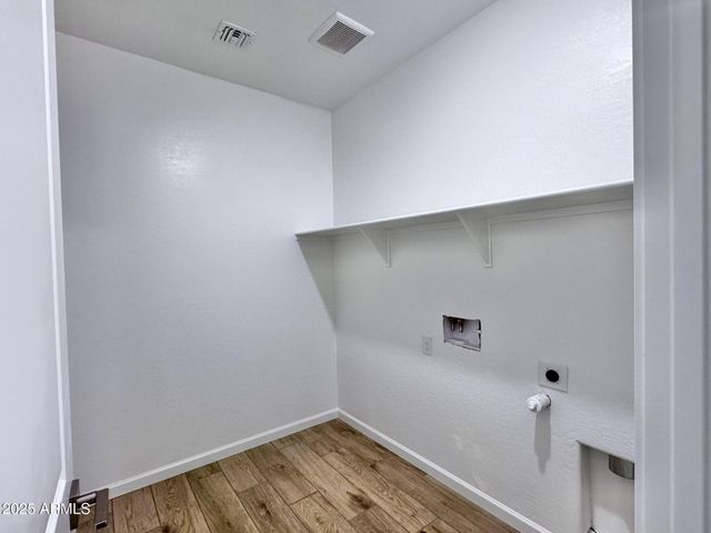 15740 W CAMDEN Avenue, Waddell, AZ 85355