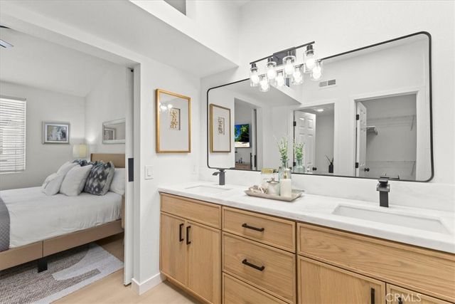81 Coronado Cay, Aliso Viejo, CA 92656