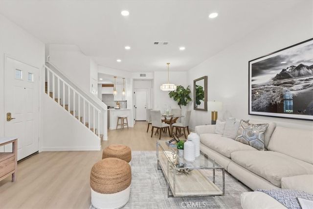 81 Coronado Cay, Aliso Viejo, CA 92656