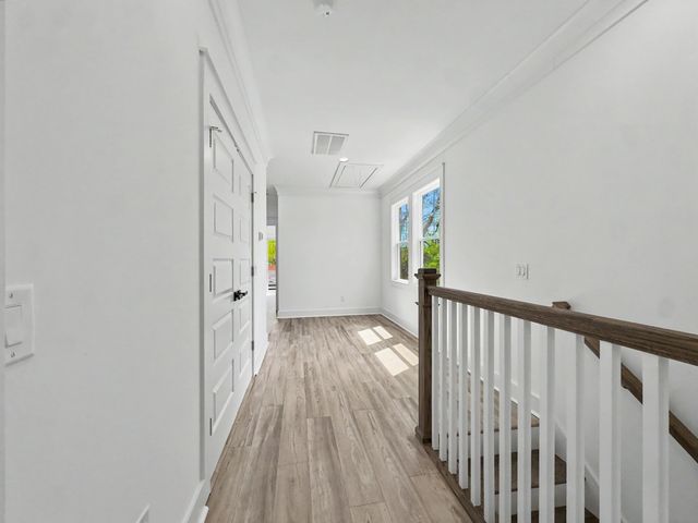 1985 Delaware Avenue, North Charleston, SC 29405