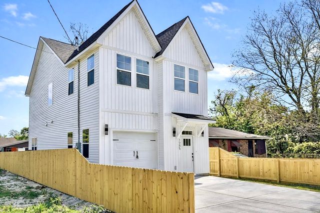 1985 Delaware Avenue, North Charleston, SC 29405