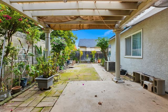 3001 Fireweed Way, Modesto, CA 95350