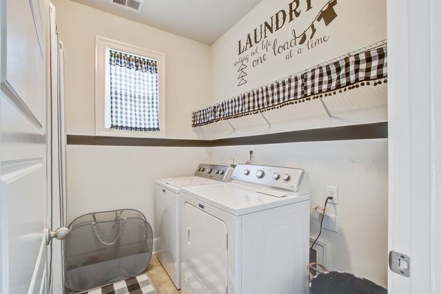 303 Kilarney Road, Summerville, SC 29483