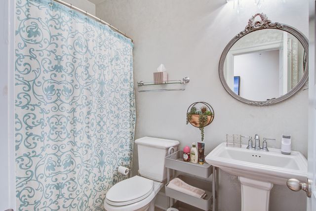 303 Kilarney Road, Summerville, SC 29483