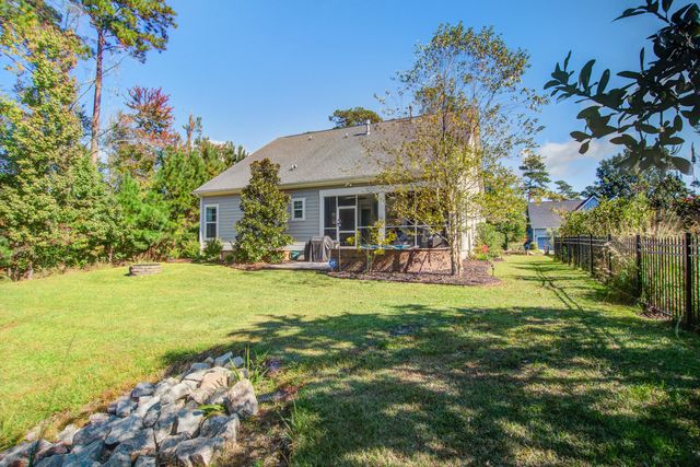 303 Kilarney Road, Summerville, SC 29483