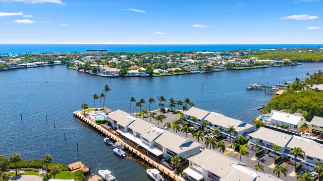 743 NE 12th Terrace 2, Boynton Beach, FL 33435