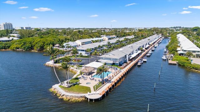 743 NE 12th Terrace 2, Boynton Beach, FL 33435