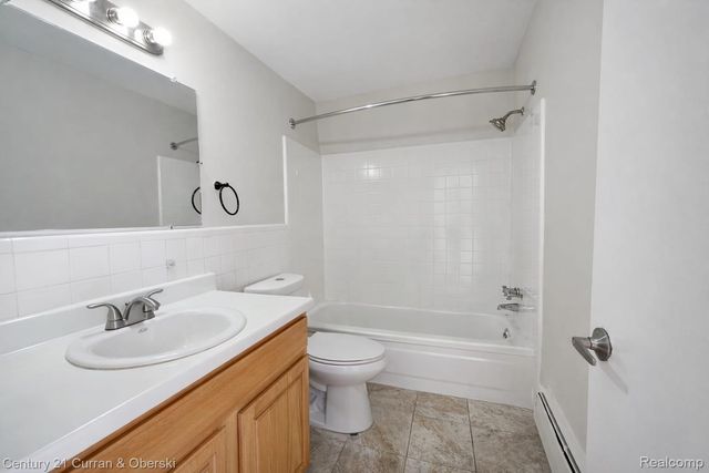 6015 SOUTHFIELD Road 6, Detroit, MI 48228