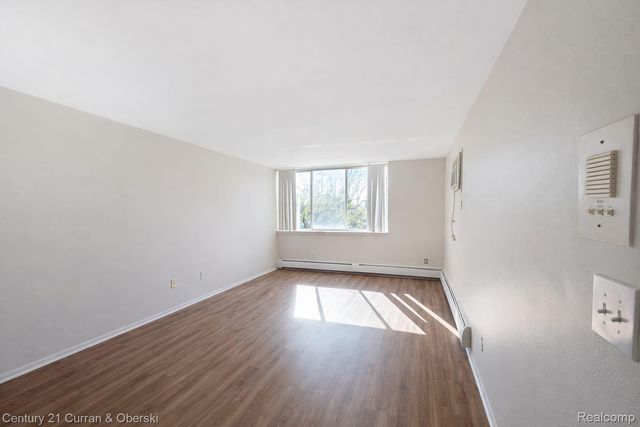 6015 SOUTHFIELD Road 6, Detroit, MI 48228