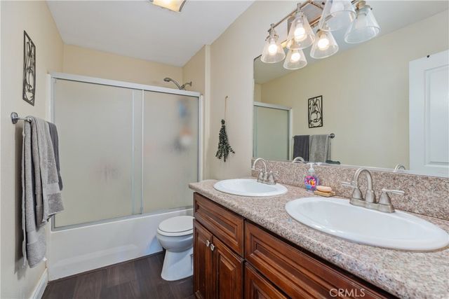 1535 W Persimmon, Rialto, CA 92377