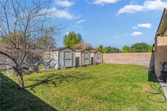 1535 W Persimmon, Rialto, CA 92377