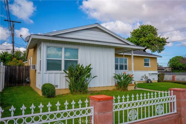 13501 S Wilkie, Gardena, CA 90249