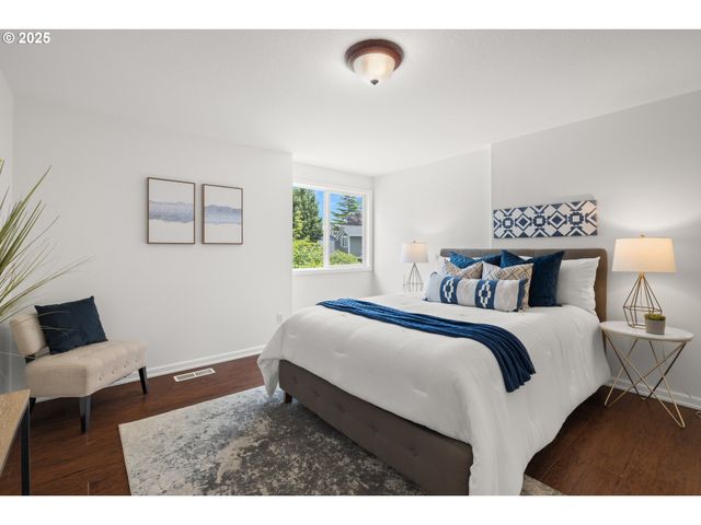 14890 Sw LINDA Ct, Beaverton, OR 97006