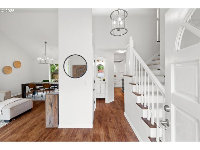 14890 Sw LINDA Ct, Beaverton, OR 97006