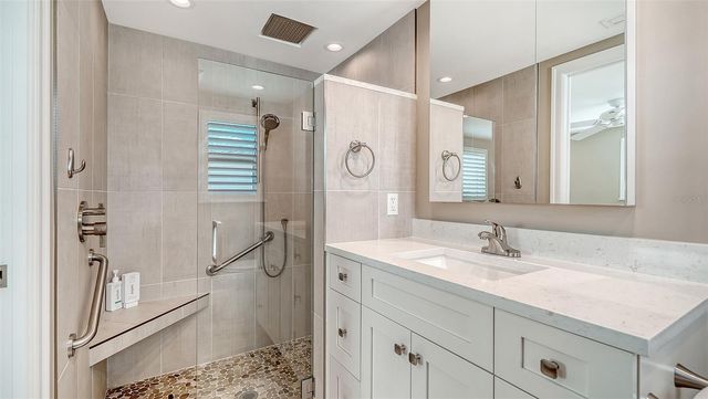 6140 MIDNIGHT PASS ROAD B6, Sarasota, FL 34242