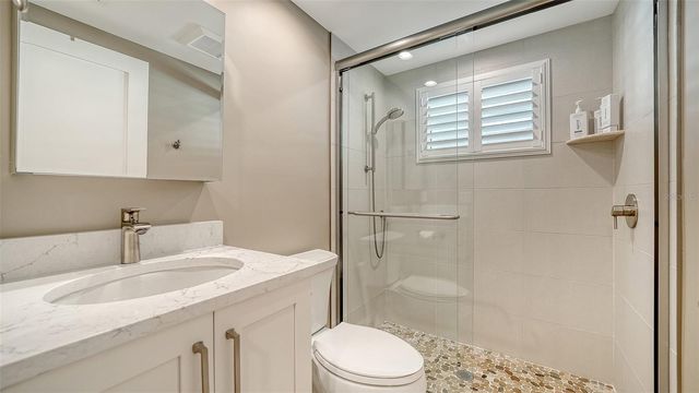 6140 MIDNIGHT PASS ROAD B6, Sarasota, FL 34242