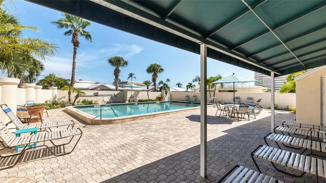 6140 MIDNIGHT PASS ROAD B6, Sarasota, FL 34242
