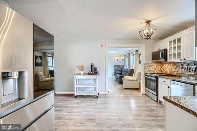 11513 EASTERN AVE, Baltimore, MD 21220