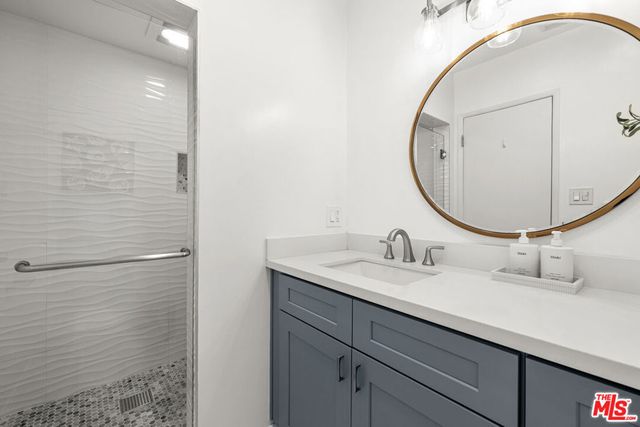 5651 Windsor Way 101, Culver City, CA 90230