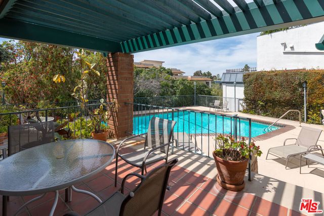 5651 Windsor Way 101, Culver City, CA 90230