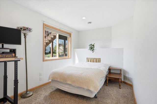 1113 S 2nd Street, Princeton, MN 55371