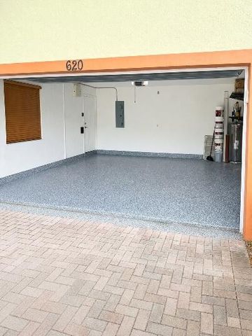 620 NE 7TH Avenue 620, Fort Lauderdale, FL 33304