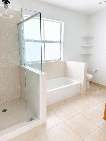 620 NE 7TH Avenue 620, Fort Lauderdale, FL 33304
