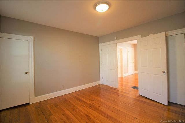 153 Quaker Lane South, West Hartford, CT 06119
