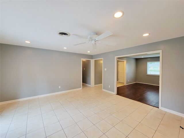 5846 Ettrick Drive, Houston, TX 77035