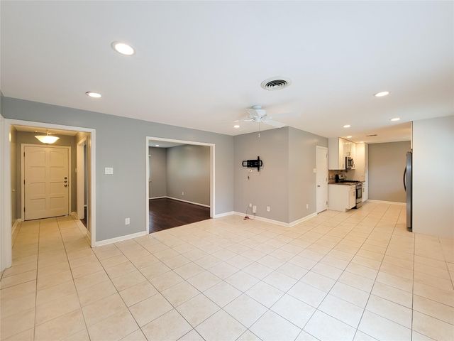 5846 Ettrick Drive, Houston, TX 77035