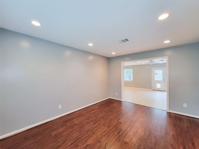 5846 Ettrick Drive, Houston, TX 77035