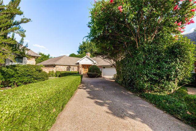 14784 Lochinvar Court, Addison, TX 75254
