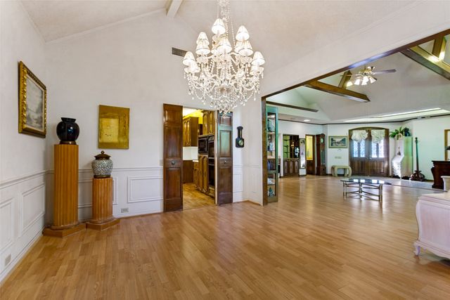 14784 Lochinvar Court, Addison, TX 75254