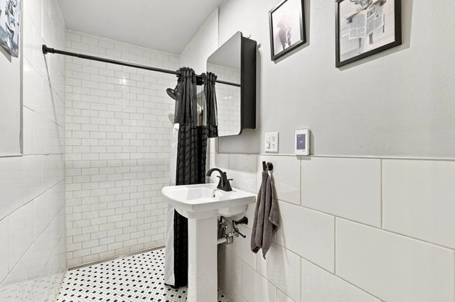 4523 N Walnut St, Spokane, WA 99205