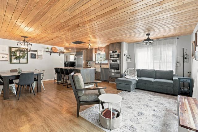 4523 N Walnut St, Spokane, WA 99205