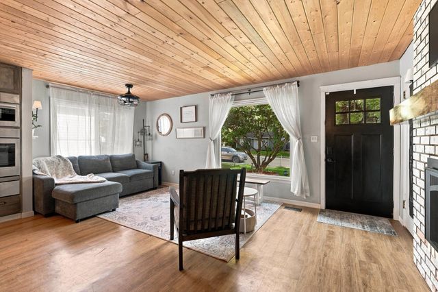 4523 N Walnut St, Spokane, WA 99205