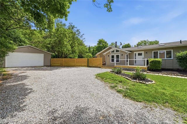 166 Northwest Avenue, Tallmadge, OH 44278